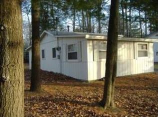 5374 Overhill St, Harrison, MI 48625