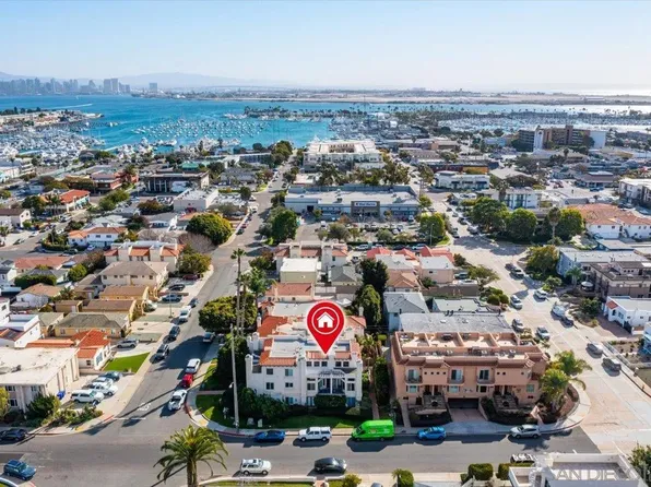 3149 Dickens St, San Diego, CA 92106