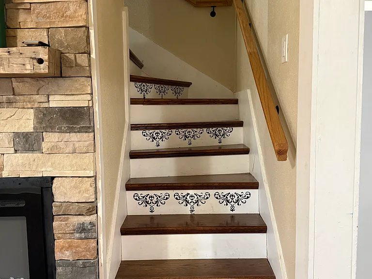205 Locust St — Photo 7