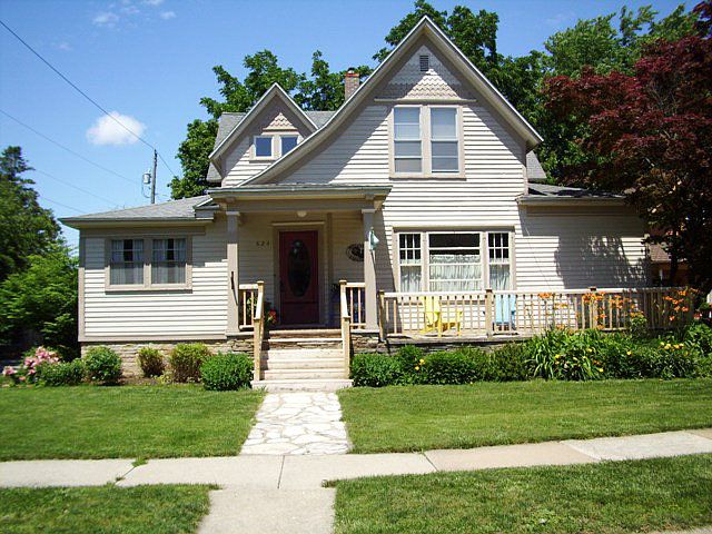 1st image of 624 Kentucky St