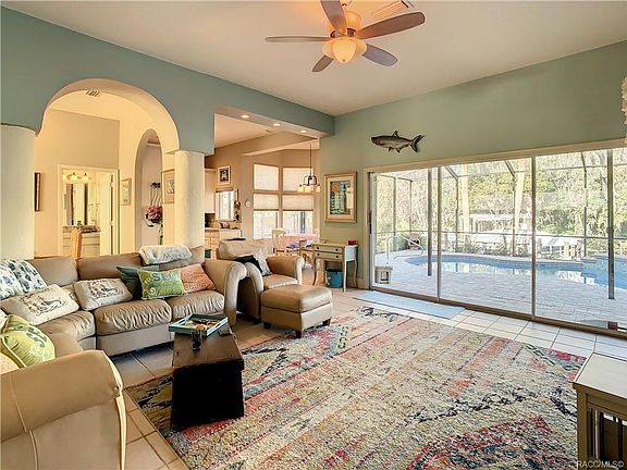 2nd image of 9179 W Harbor Isle Ct