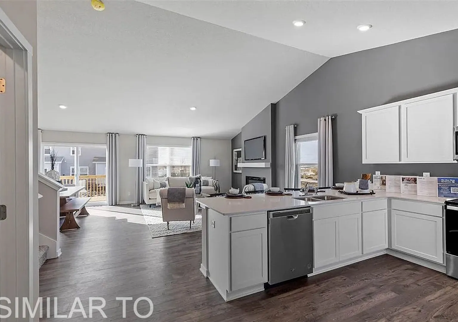 Welcome to 1120 Northview Drive in Waukee! — Photo 2