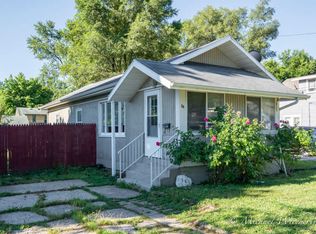 28 Calhoun St SW, Wyoming, MI 49548