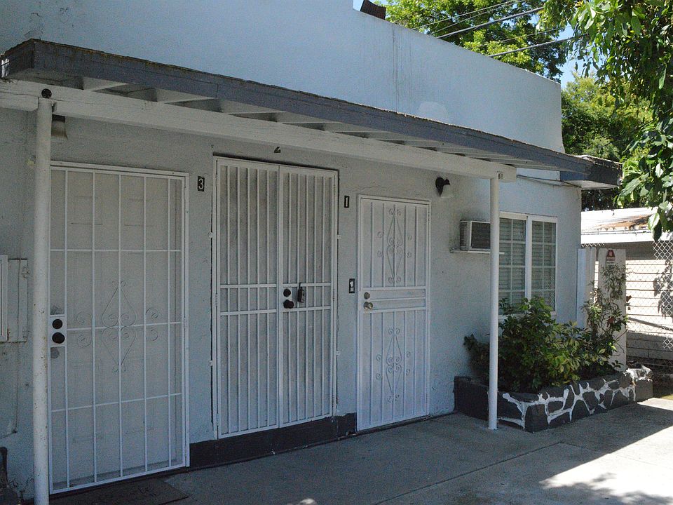 1st image of 28 W Montana St APT 3