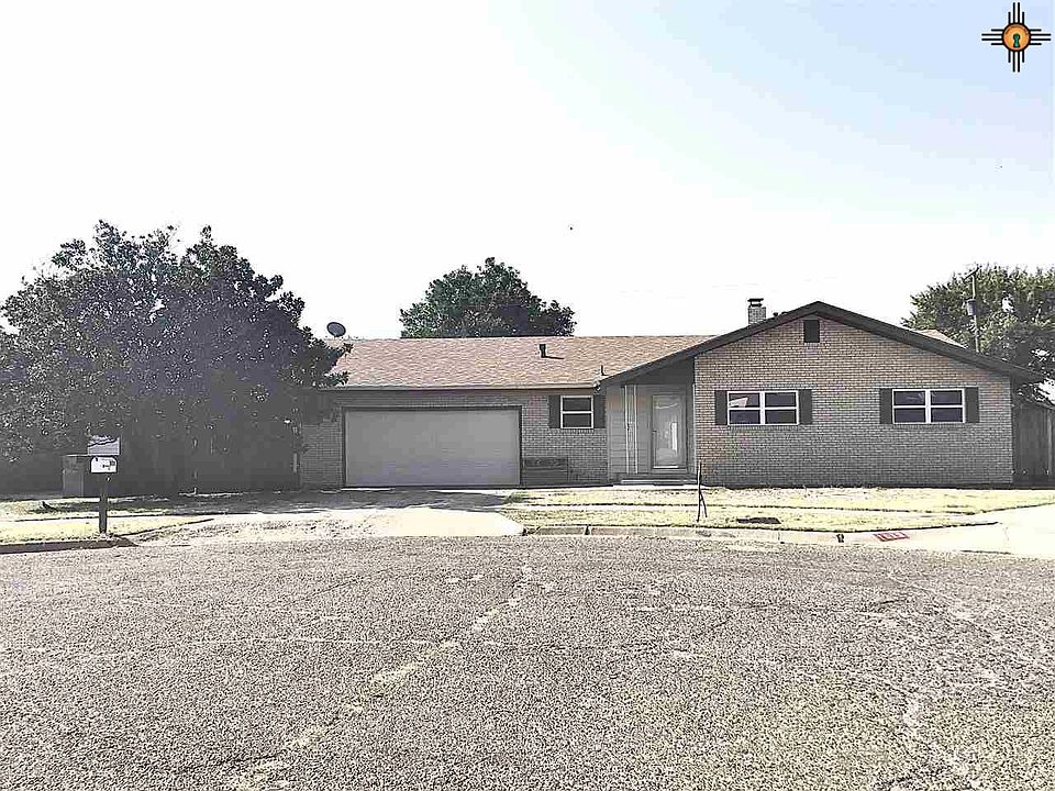 1st image of 1009 W Christopher Dr
