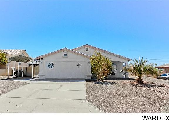 2nd image of 132 Wayfarer Ln