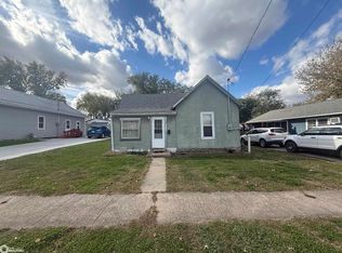 616 N 7th St, Centerville, IA 52544