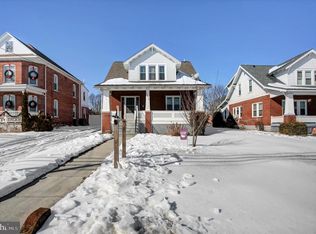 17814 Virginia Ave, Hagerstown, MD 21740