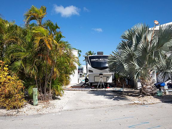 2nd image of 701 Spanish Main Dr #236