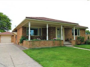 7 Edmund St, Cheektowaga, NY 14227