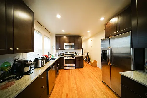 10 Sawyer Ter #1 Photo 1