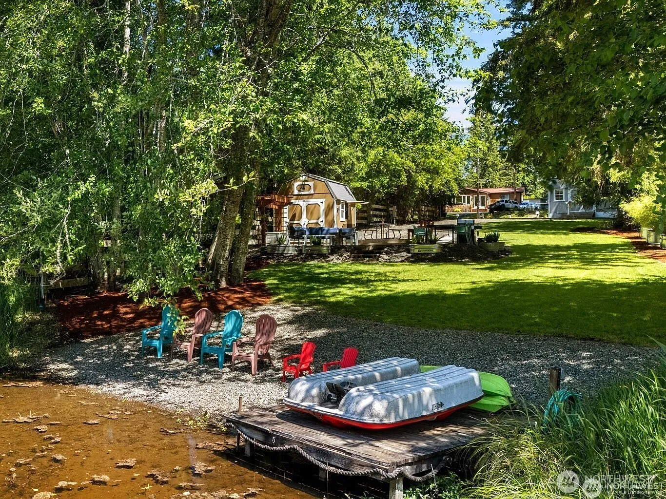 170 E Pickering Drive photo 1