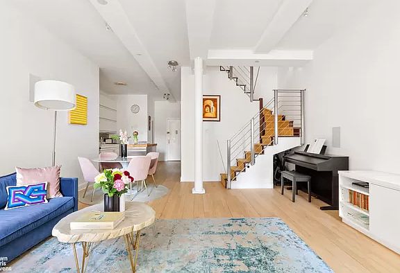 5th image of 303 Mercer St APT A503