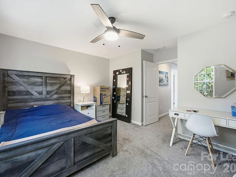 7037 Broughton Ln — Photo 25