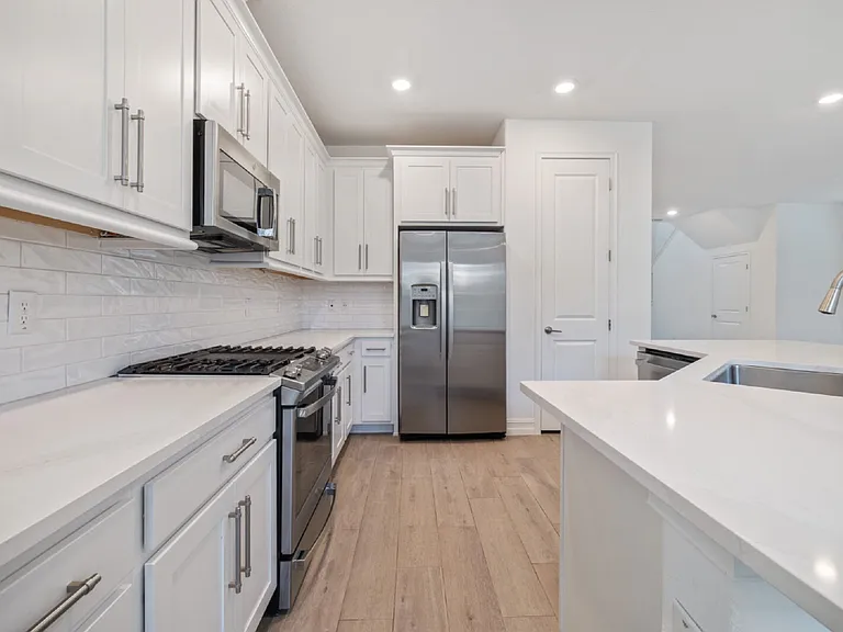 5103 San Martino Dr — Photo 10