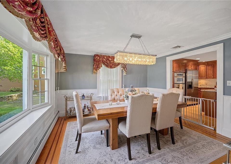 9 Pheasant Run Rd, North Smithfield, RI 02896 Zillow