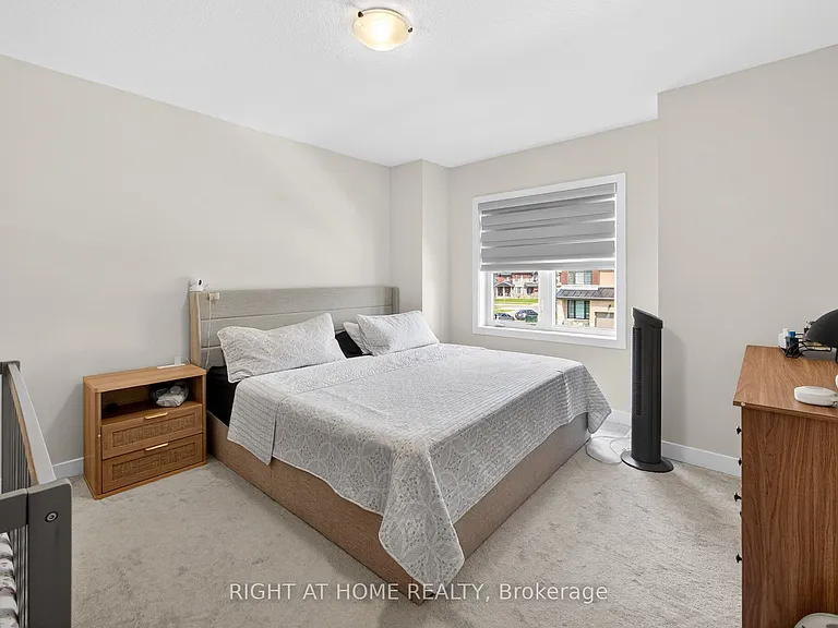 91 Monteith Dr — Photo 15