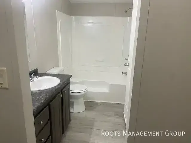 2710 W Oakridge Dr #99 — Photo 11