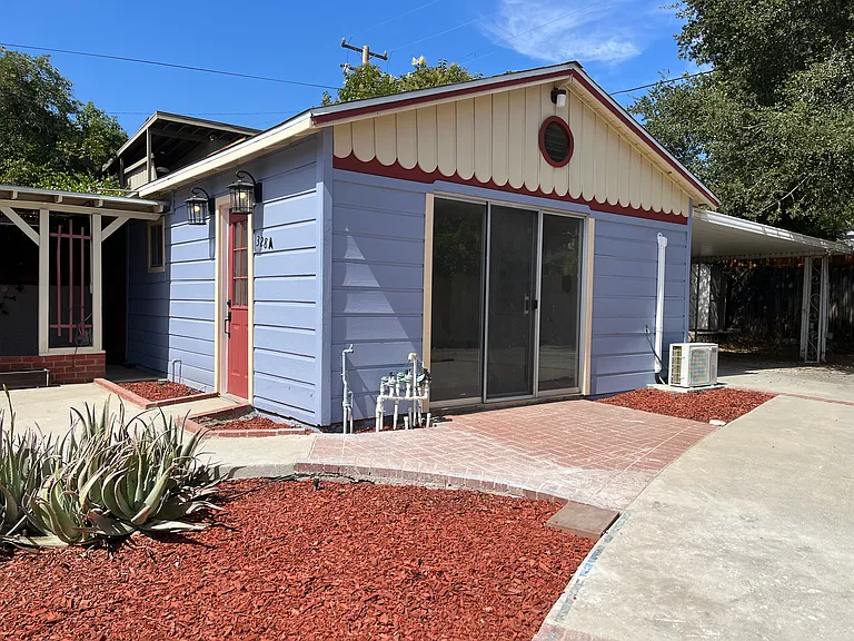 328 N Encinitas Ave #A — Photo 1