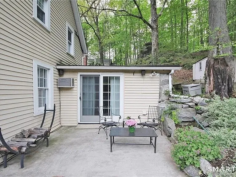1286 Long Ridge Rd — Photo 4