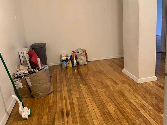 2nd image of 350 E 30th St #6VV