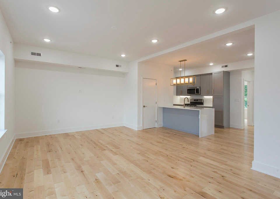 1st image of 2646-48 Manton St #3