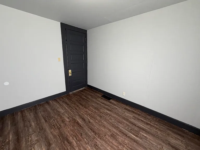 4 Tilman Ave — Photo 13