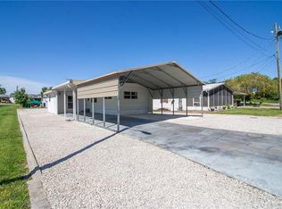 1403 Penny Ct, Tavares, FL 32778