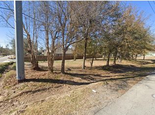 8860 Sundown Dr, Houston, TX 77016