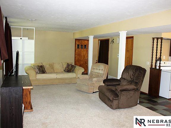 4th image of 1112 Lancaster Ln