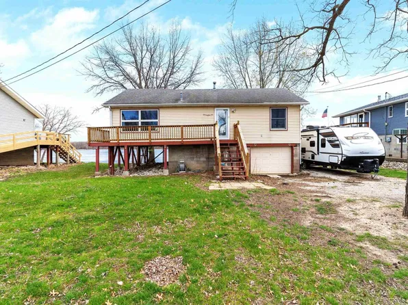 4523 S Concord St, Davenport, IA 52802