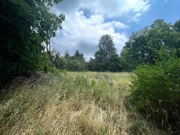 K-105-3-1 & 2 Pine Valley Street, Wilton, NH 03086