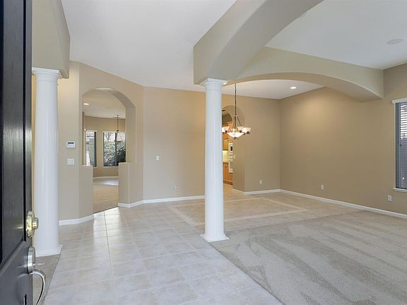 5th image of 2501 Portofino Dr