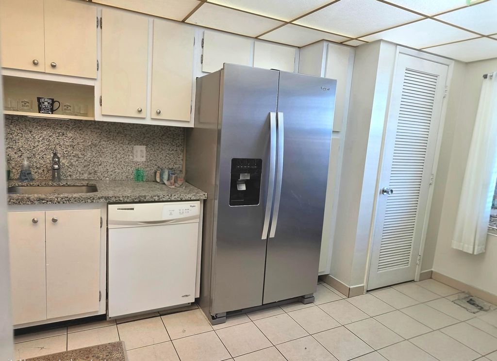 3510 OAKS Way #807, photo 5