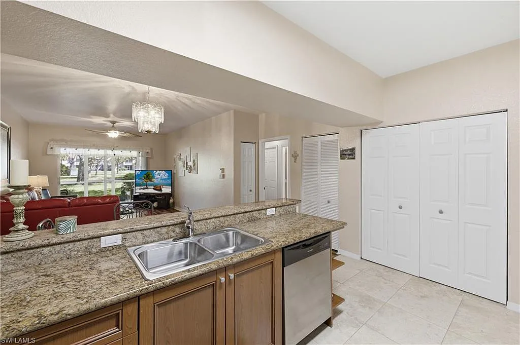 Building Photo - 20321 Estero Gardens Cir #104