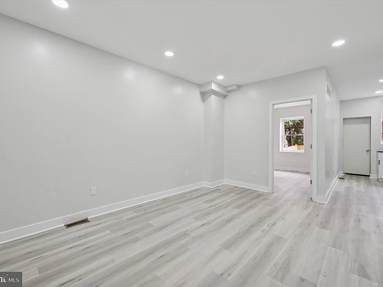 6055 Allman St — Photo 5