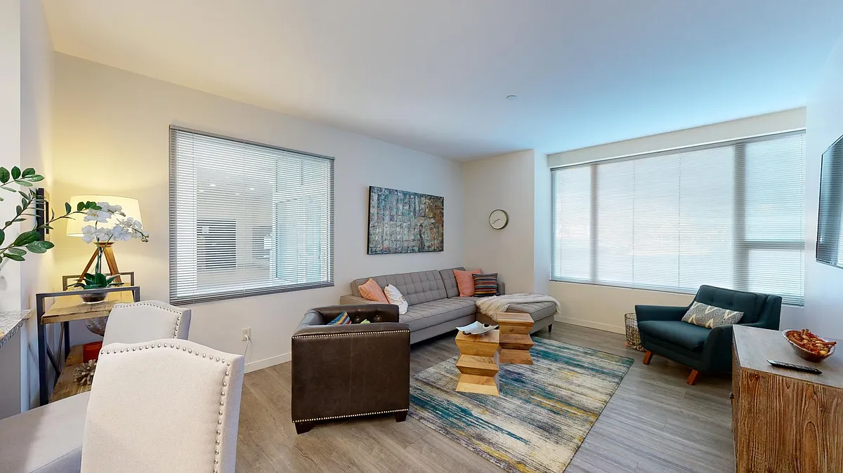Building Photo - Innova Apartments