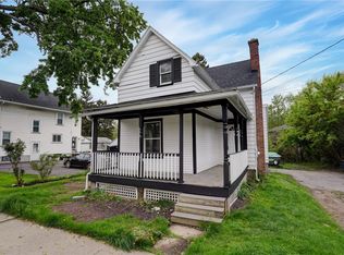 1748 Stone Rd, Rochester, NY 14615