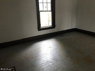 5th image of 422 Clinton Ave