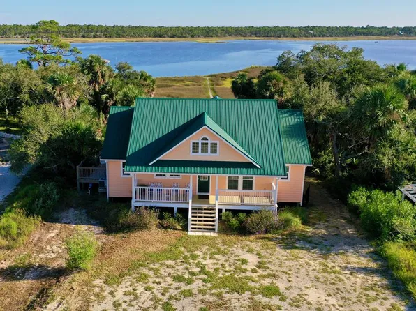 1015 Indian Pass Rd, Port Saint Joe, FL 32456