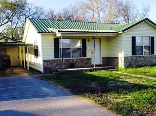 505 E Davis Ave, Davis, OK 73030