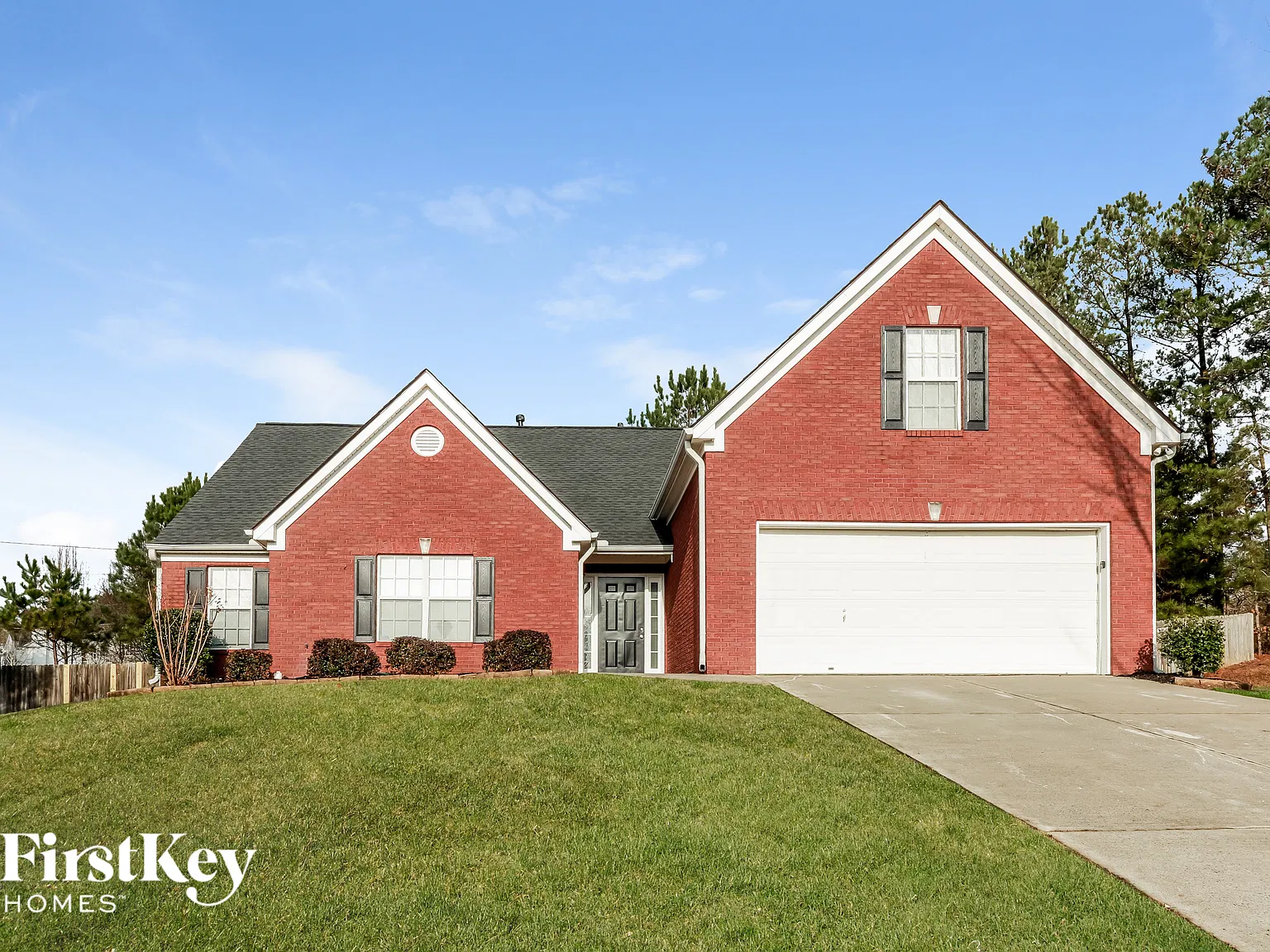 4 bed, 2.0 bath, 2080 sqft, $2,635 — Photo 1