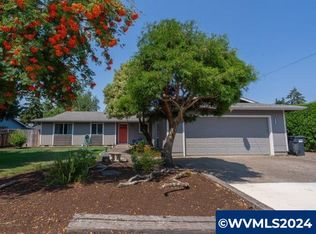 4553 Hayesville Dr NE, Salem, OR 97305