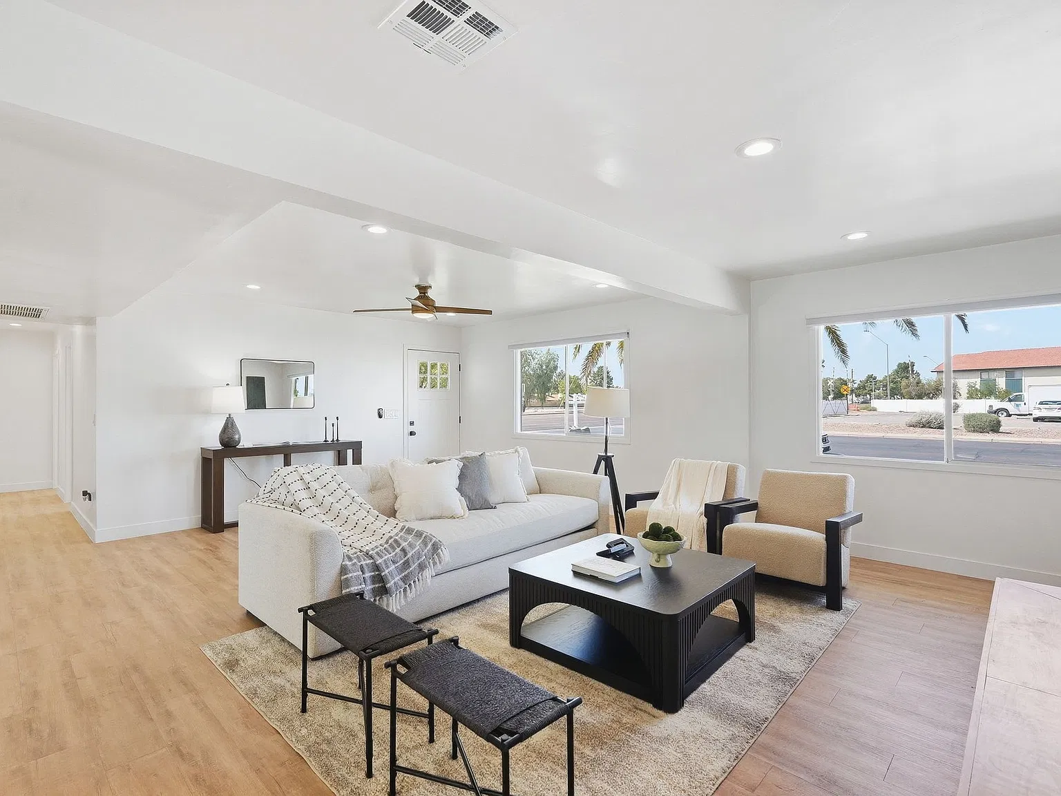 3 bed, 1638 sqft, $2,600 — Photo 4