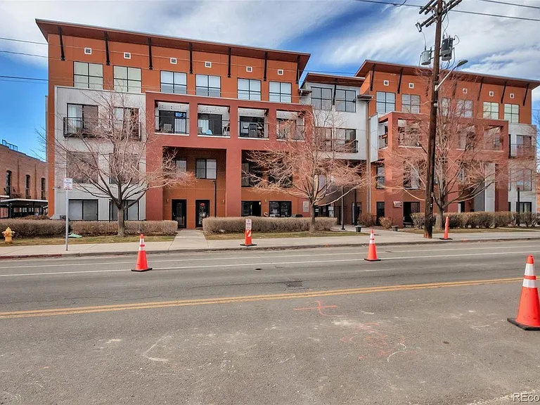 3245 Blake St #101 — Photo 18