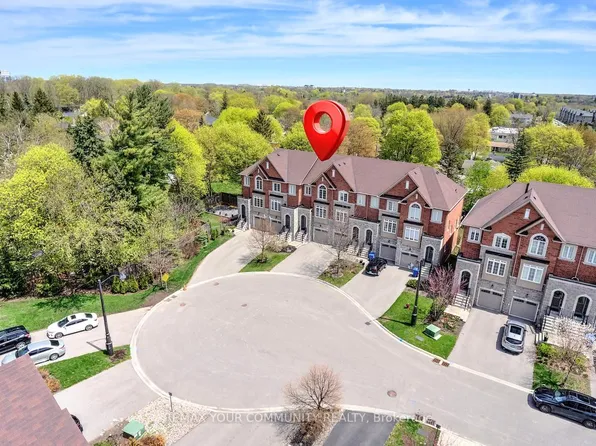 231 Appleton Ct, Newmarket, ON L3Y 0B8