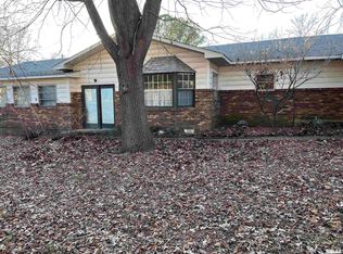 403 N Wilson St, Hurst, IL 62949