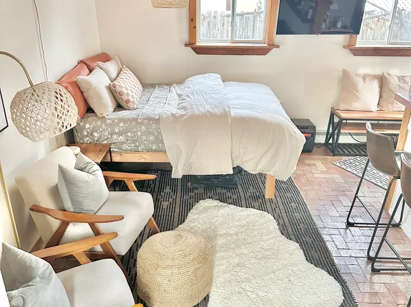 (undisclosed Address), Santa Fe, NM 87505