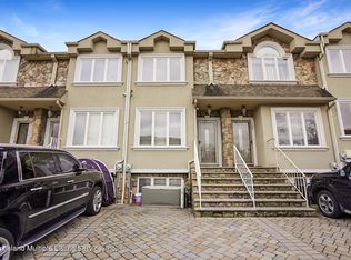 125 Ridgeway Ave, Staten Island, NY 10314