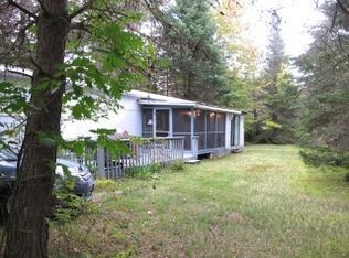 3 Half Moon Rd, Piseco, NY 12139